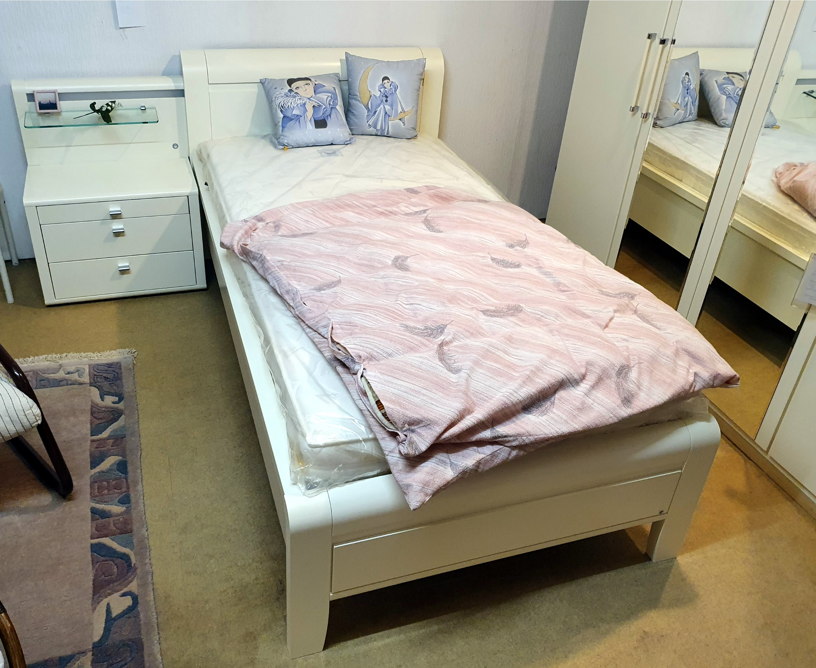 Schlafzimmer Vega - Lack weiß