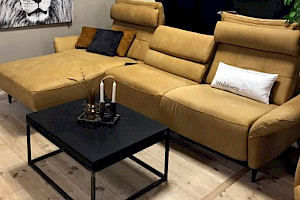 Gemütliches echt Leder Sofa inkl. 2x Motorischen Funktion