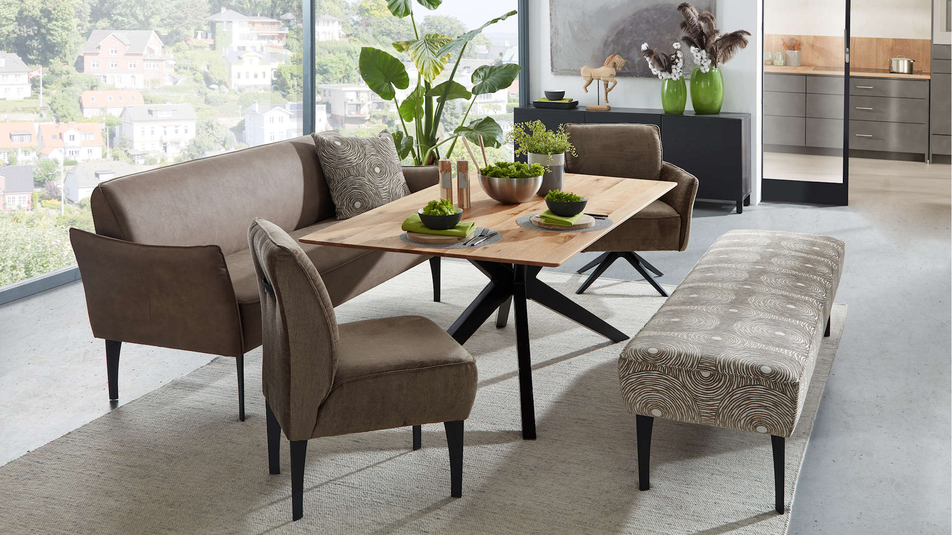 Polsterbank und Esszimmersessel Z22691